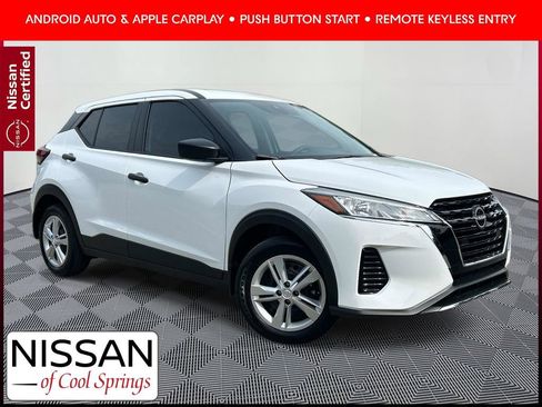 Certified 2025 Nissan Kicks Play S FWD image 1