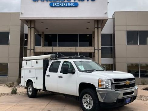 Used 2014 Chevrolet Silverado 3500 W/T w/ Snow Plow Prep Package AWD/4WD image 1