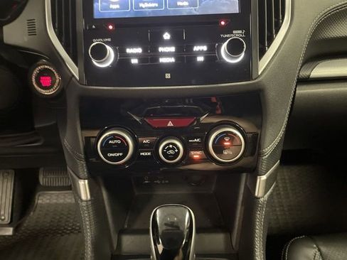 Used 2020 Subaru Forester Limited image 18