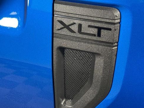 New 2026 Ford Maverick XLT AWD/4WD image 18