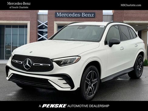 Certified 2025 Mercedes-Benz GLC 300 4MATIC image 1