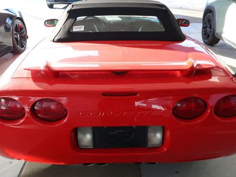 Used 2001 Chevrolet Corvette Base w/ Preferred Equipment Group2 image 5