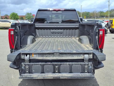 Used 2025 GMC Sierra 2500 Denali w/ Denali Reserve Package image 19