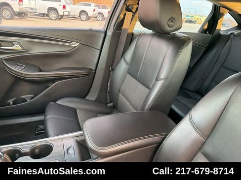 Used 2017 Chevrolet Impala LT image 52