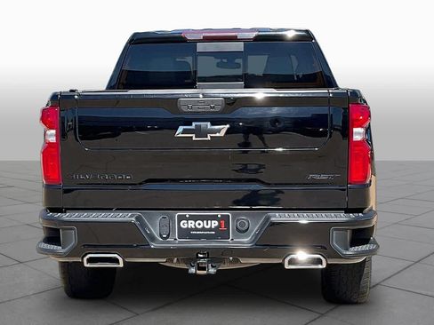 Used 2022 Chevrolet Silverado 1500 RST w/ Convenience Package II AWD/4WD image 6