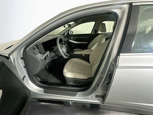 Used 2025 Hyundai Sonata SEL image 13