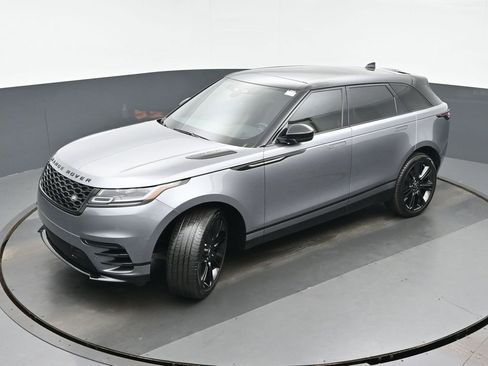 Used 2023 Land Rover Range Rover Velar R-Dynamic S image 33