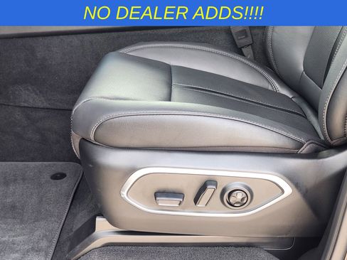 New 2026 Jeep Grand Wagoneer Limited image 19