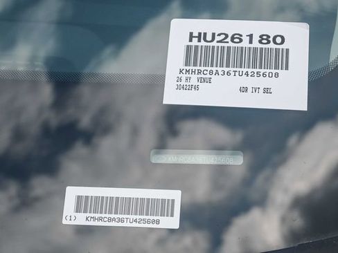 New 2026 Hyundai Venue SEL image 29