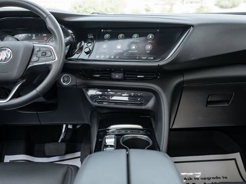 Used 2023 Buick Envision Essence image 29
