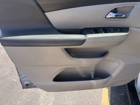 Used 2016 Honda Odyssey EX-L image 8