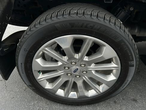 Used 2021 Ford F150 Limited AWD/4WD image 13