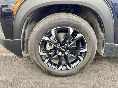 Used 2021 Chevrolet TrailBlazer LT w/ Convenience Package FWD image 19