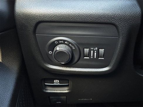 New 2025 Jeep Grand Cherokee L Laredo w/ Luxury Tech Group I image 21