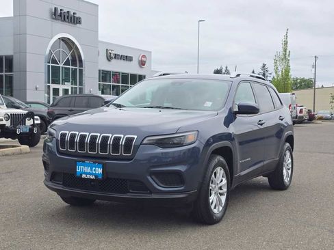 Used 2021 Jeep Cherokee Latitude AWD/4WD image 1