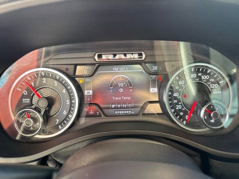 Used 2021 RAM 1500 Big Horn image 21