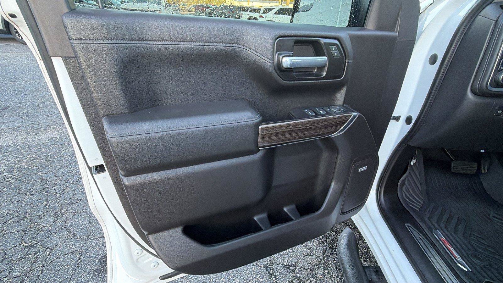 Used 2021 Chevrolet Silverado 1500 RST w/ All Star Edition Plus AWD/4WD image 14