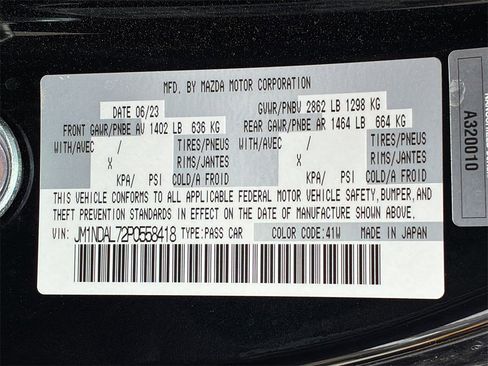 Used 2023 MAZDA MX-5 Miata Club w/ Weather Package image 27