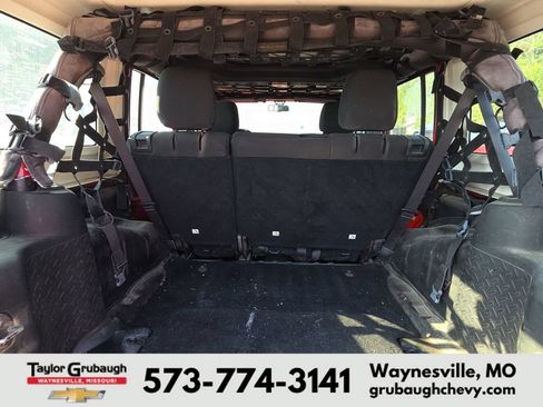Used 2015 Jeep Wrangler Unlimited Sport w/ Max Tow Package AWD/4WD image 14
