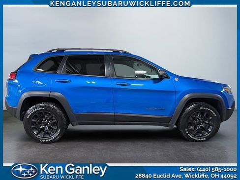 Used 2021 Jeep Cherokee Trailhawk AWD/4WD image 6
