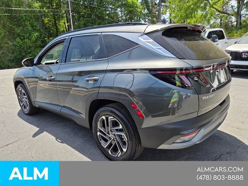Used 2025 Hyundai Tucson Limited AWD/4WD image 8