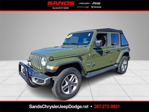 Used 2021 Jeep Wrangler Unlimited Sahara image 1
