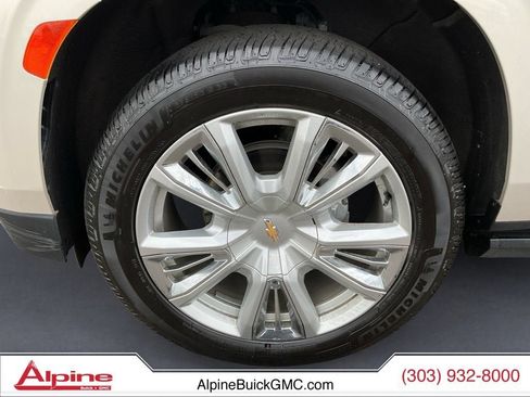 Used 2021 Chevrolet Tahoe High Country w/ Premium Package AWD/4WD image 14