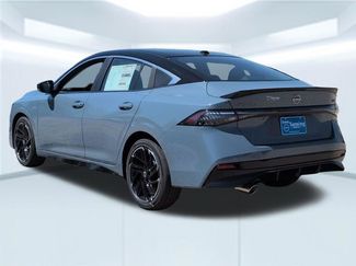 New 2026 Nissan Sentra SR w/ Floor Mat Package FWD video 2