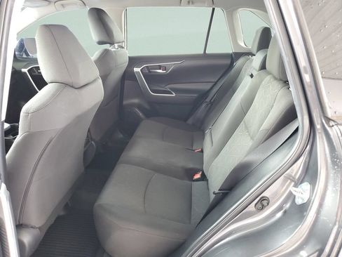 Certified 2021 Toyota RAV4 XLE FWD image 10