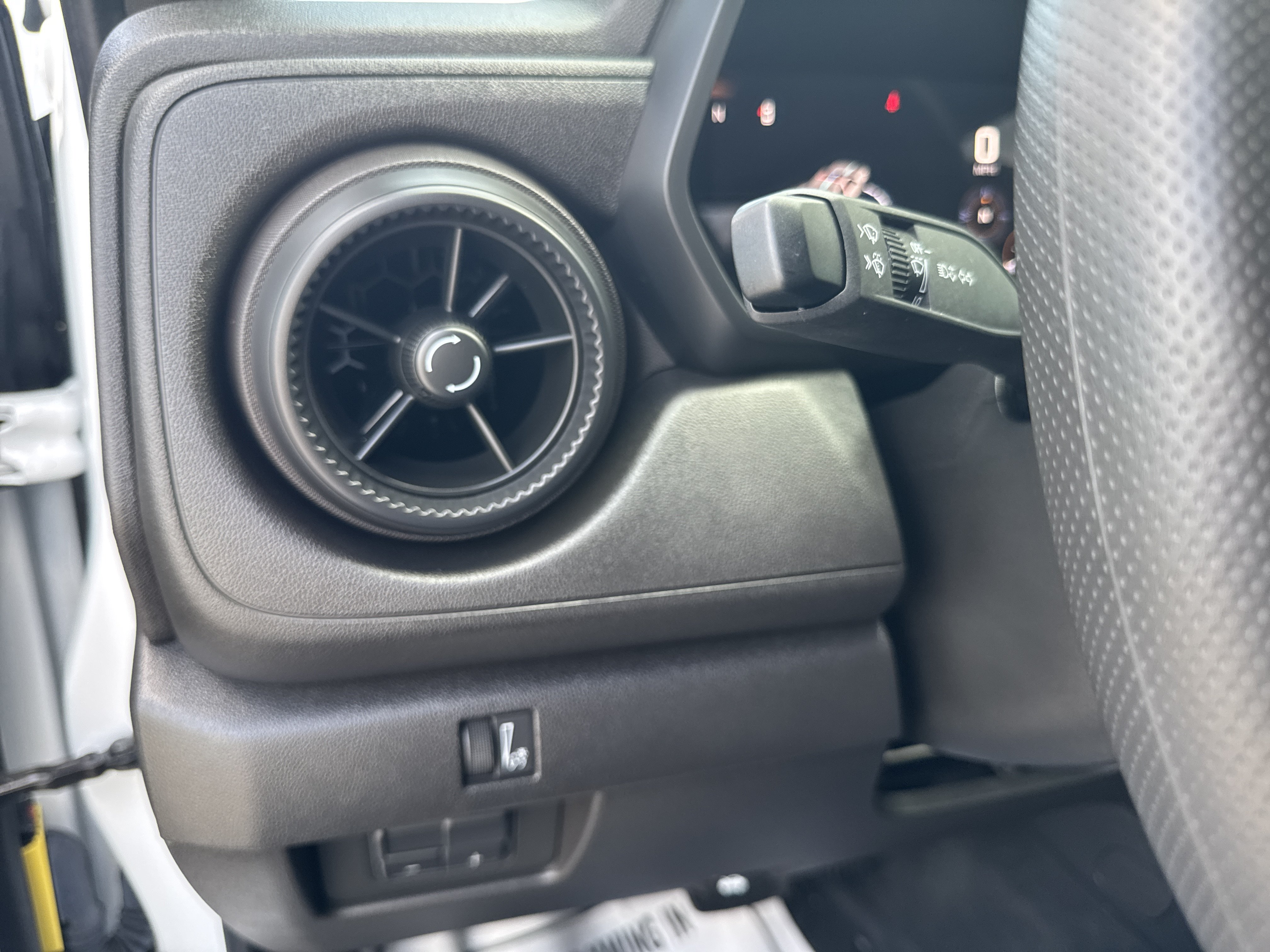 Certified 2024 Chevrolet Colorado Trail Boss AWD/4WD image 29