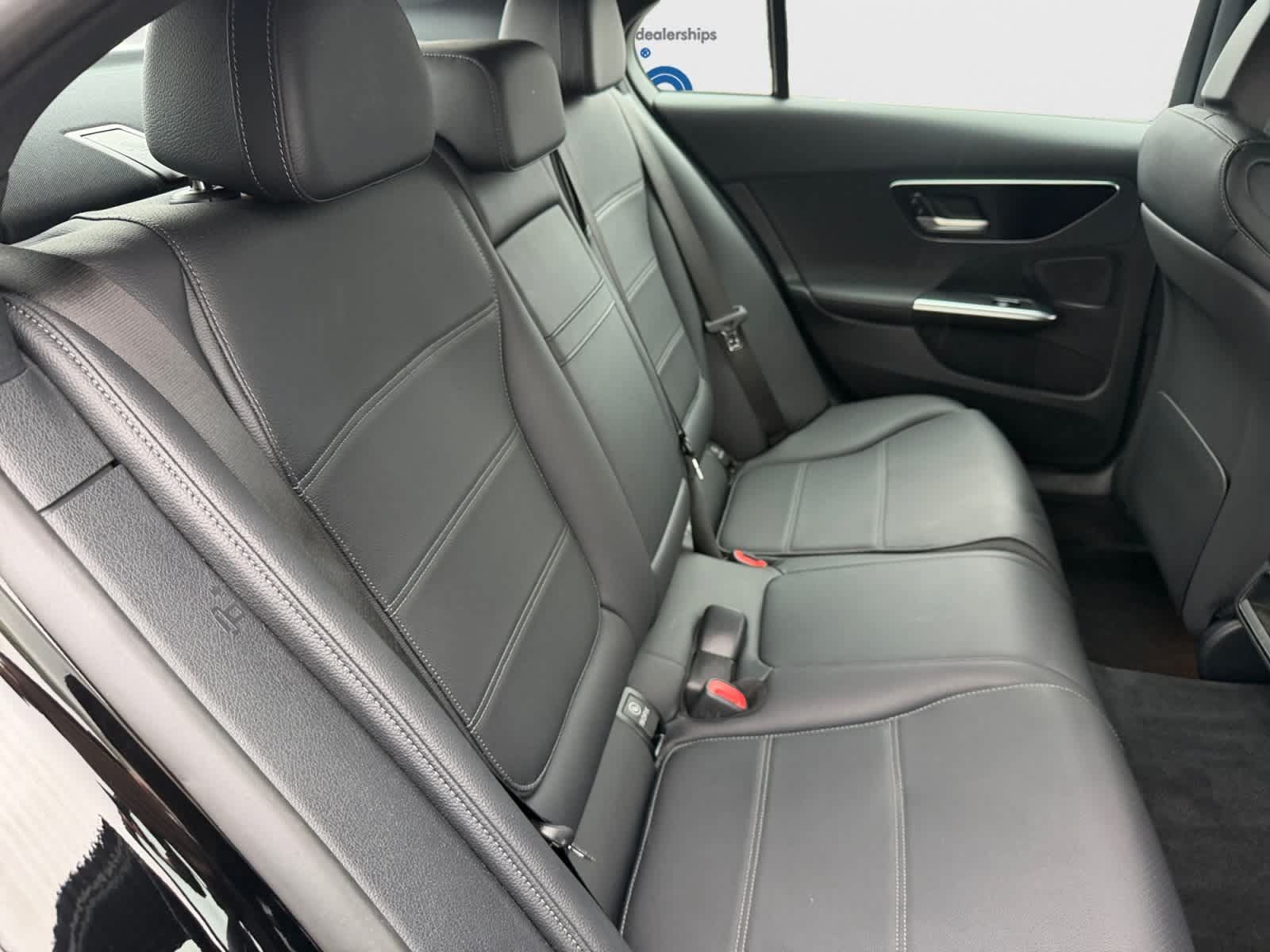 Used 2025 Mercedes-Benz C 300 4MATIC Sedan image 20