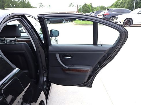 Used 2011 BMW 328i Sedan RWD image 30