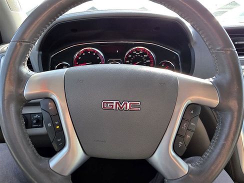 Used 2016 GMC Acadia SLT image 15