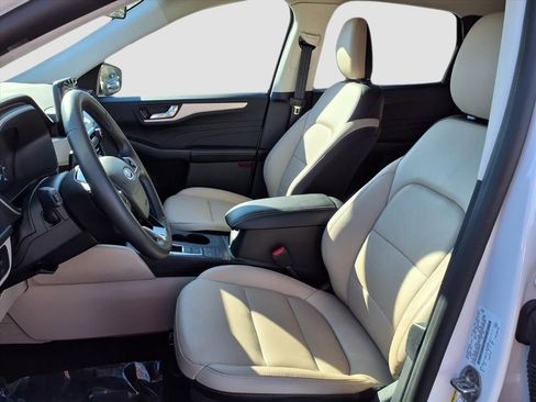 Used 2022 Ford Escape SEL image 23