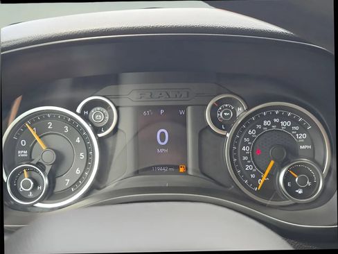 Used 2020 RAM 1500 Tradesman w/ SXT Appearance Group AWD/4WD image 23
