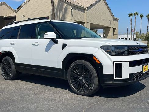 New 2025 Hyundai Santa Fe Calligraphy image 1