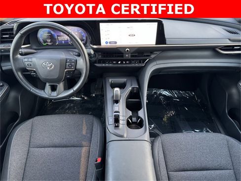 Certified 2023 Toyota Crown XLE w/ Carpet Mat Package (TMS) image 10