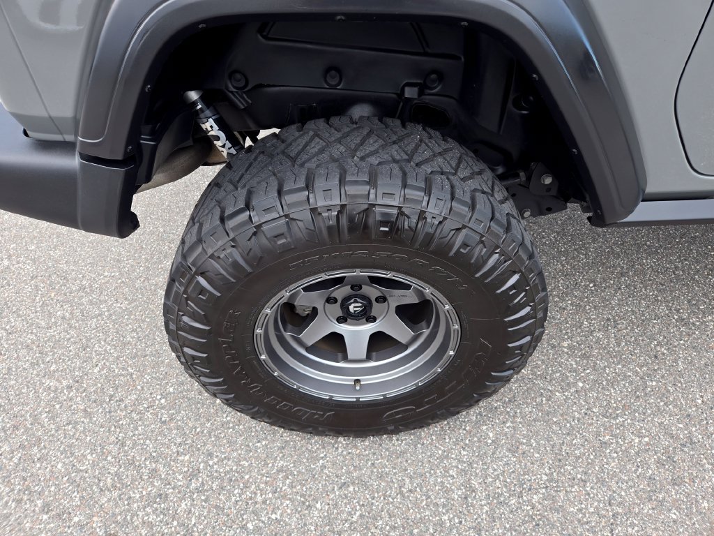 Used 2021 Jeep Wrangler Sport AWD/4WD image 12