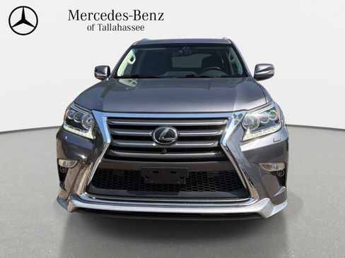 Used 2019 Lexus GX 460 Luxury AWD/4WD image 2