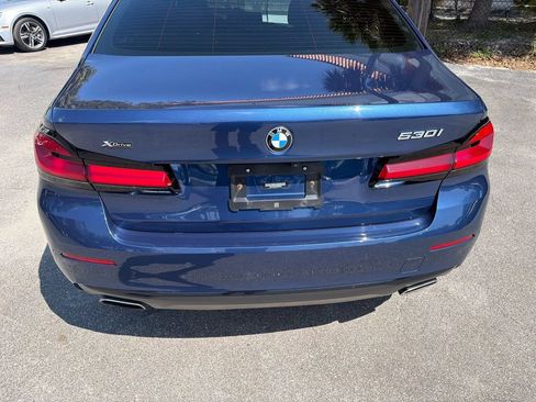 Used 2022 BMW 530i xDrive w/ Premium Package AWD/4WD image 10