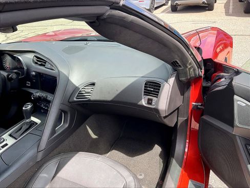 Used 2016 Chevrolet Corvette Stingray Convertible w/ 3LT Preferred Equipment Group image 12