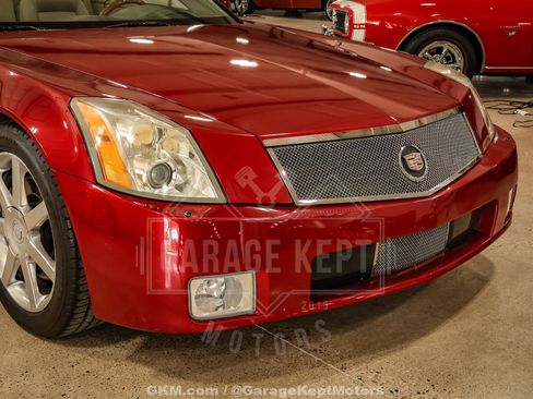 Used 2005 Cadillac XLR RWD image 69