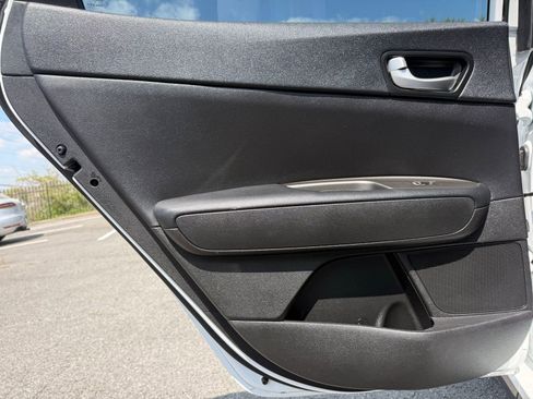 Used 2019 Kia Optima S FWD image 25