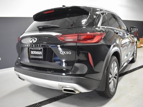 Used 2025 INFINITI QX50 Luxe image 8
