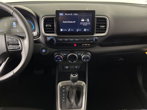 New 2026 Hyundai Venue SEL image 16