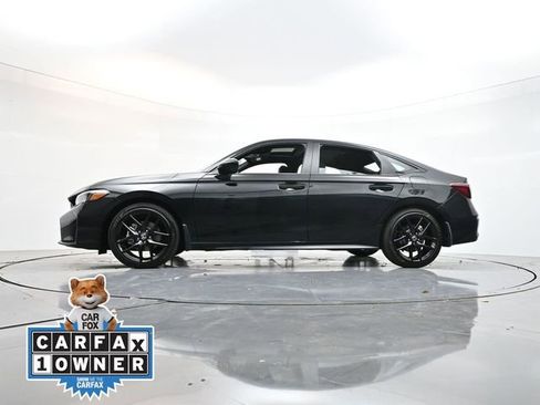 Used 2025 Honda Civic Sport image 29