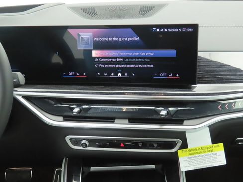 Used 2026 BMW X5 sDrive40i w/ M Sport Package RWD image 15