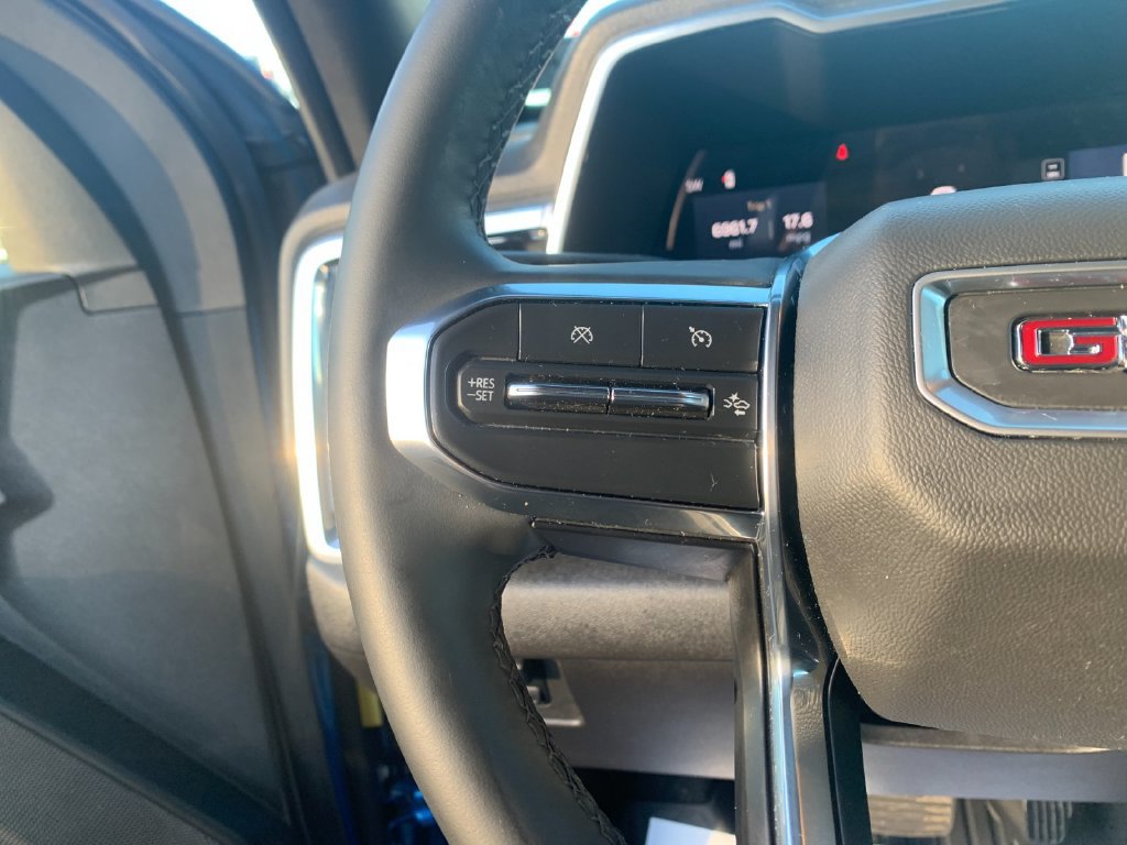 Used 2024 GMC Canyon Elevation w/ Elevation Premium Package AWD/4WD image 27