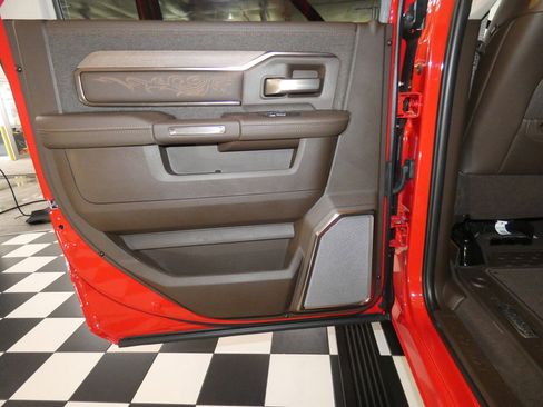 New 2026 RAM 2500 Limited image 30