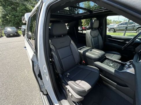 Used 2022 GMC Yukon Denali AWD/4WD image 26
